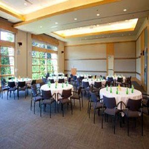 Cedarbrook 4* SeaTac